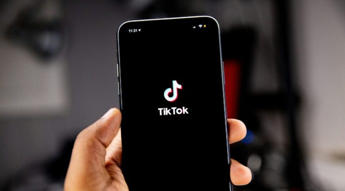 TikTok Algoritma Rehberi 2026: TikTok’ta Nasıl Viral Olunur?